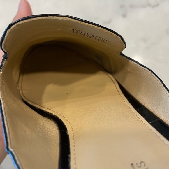 Shoes: Michael Kors Embossed Leather Mules Slides, Size 5.5 ๐ Bundle Me! - Picture 5 of 8